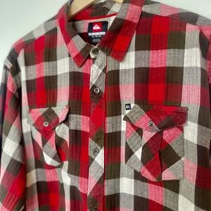 Quiksilver Men's Red and Brown Plaid Button Down Collared Flannel Style Shirt XL